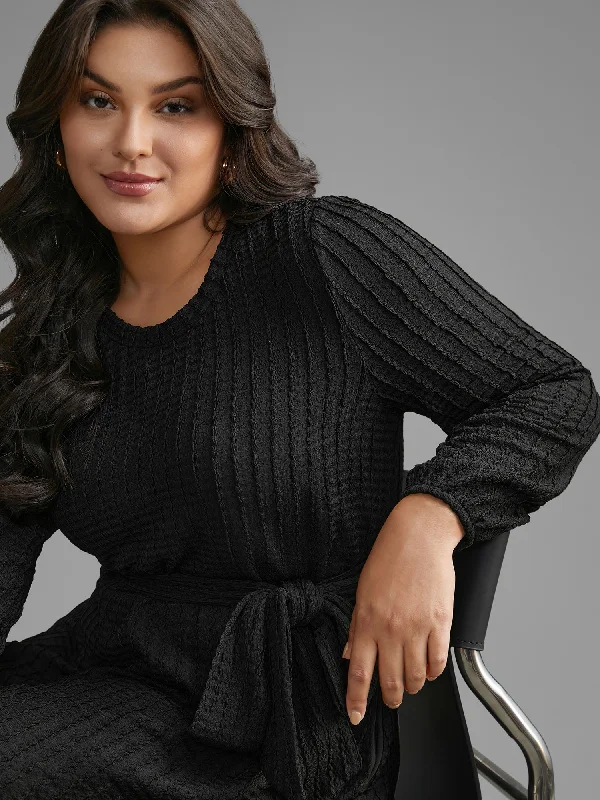  Plain Textured Belted Knit Dress